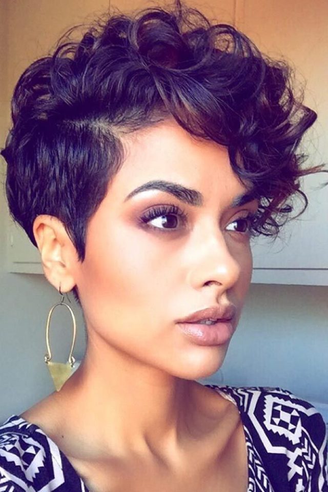 30+ Amazing Short Hairstyle Ideas for 2020 | The Swag Fashion